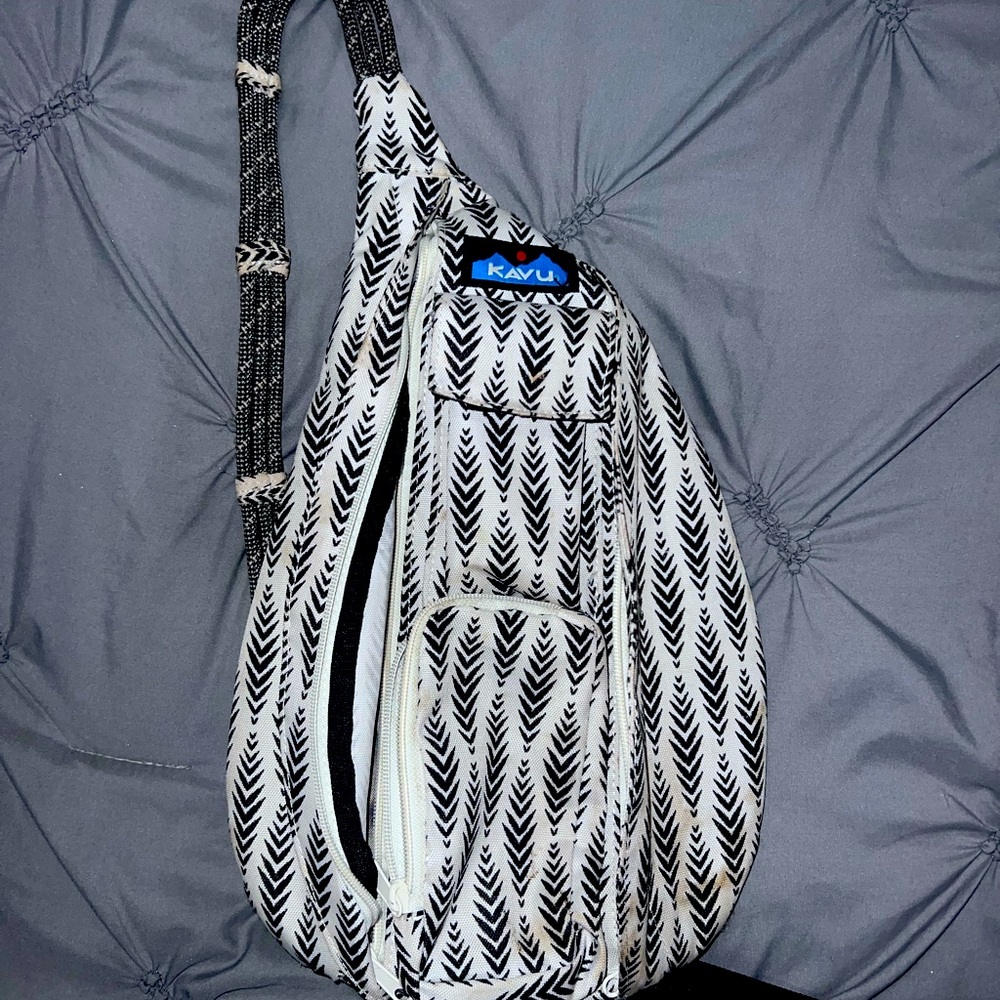 Kavu sling bag